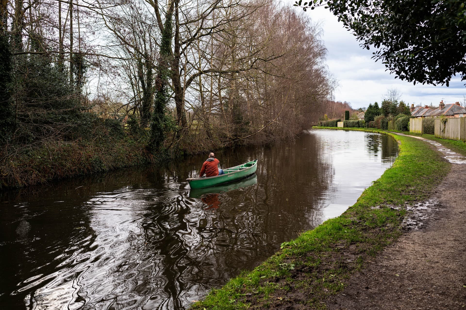 Man in canoe on the Bridgewater canal in Appleton